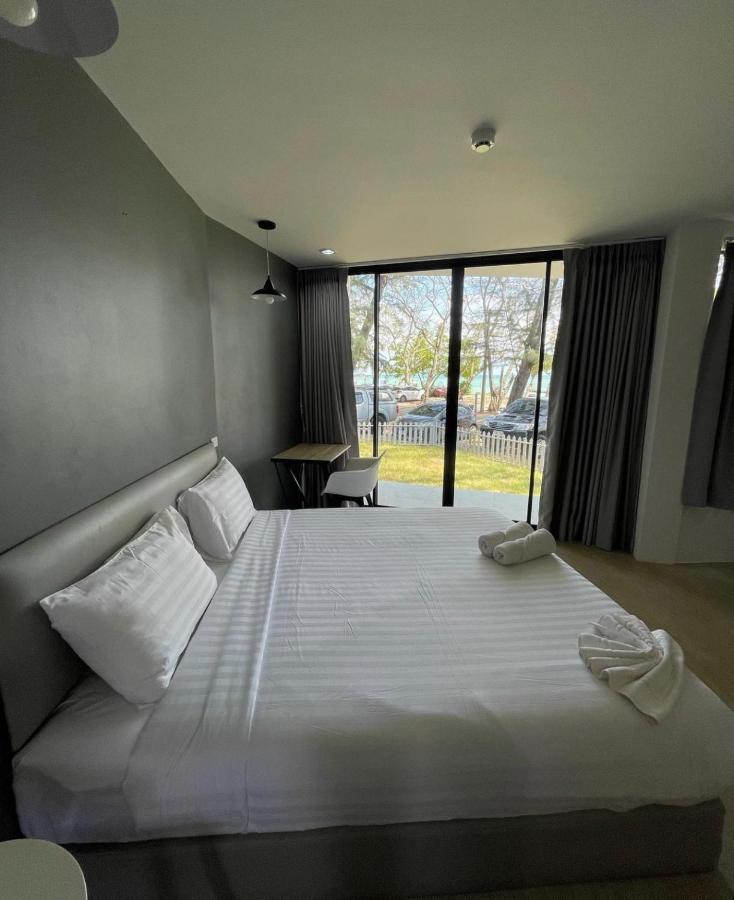 Phuket Muay Thai Hotel Rawai Beach 외부 사진