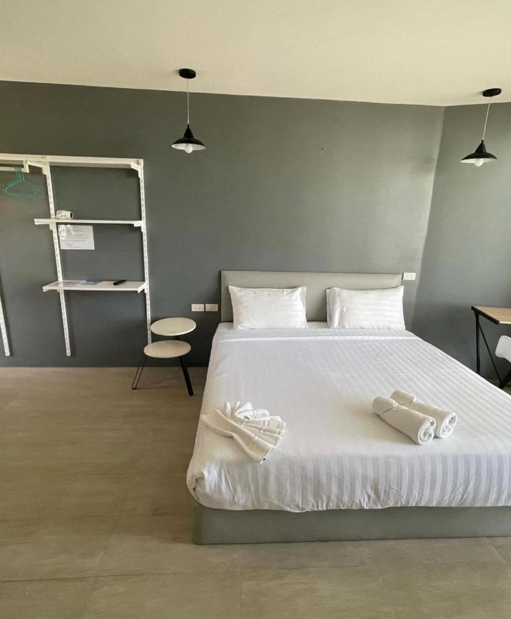 Phuket Muay Thai Hotel Rawai Beach 외부 사진