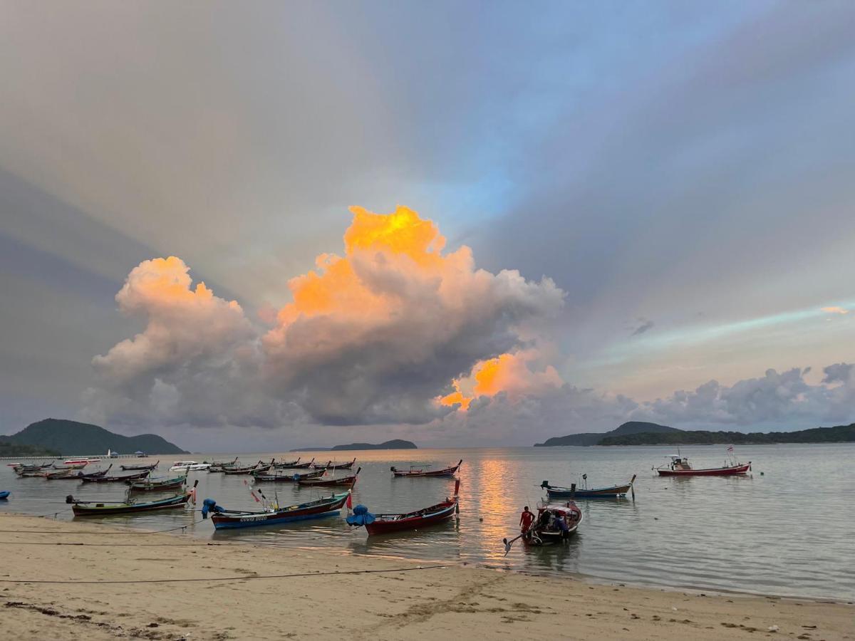 Phuket Muay Thai Hotel Rawai Beach 외부 사진