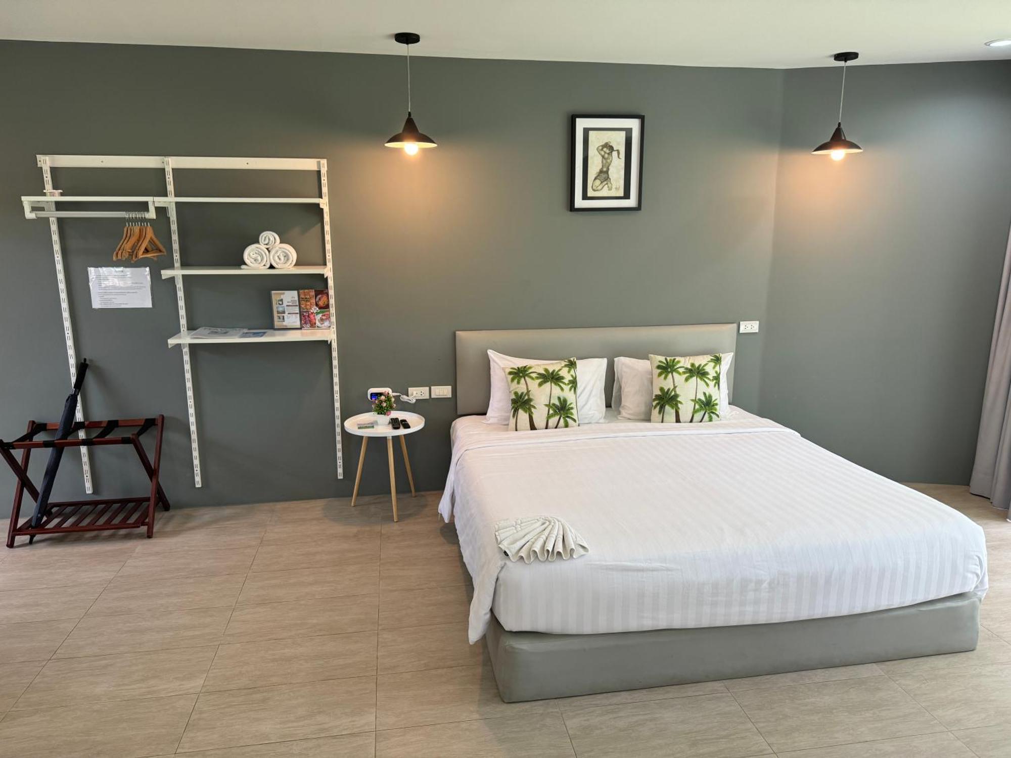 Phuket Muay Thai Hotel Rawai Beach 외부 사진